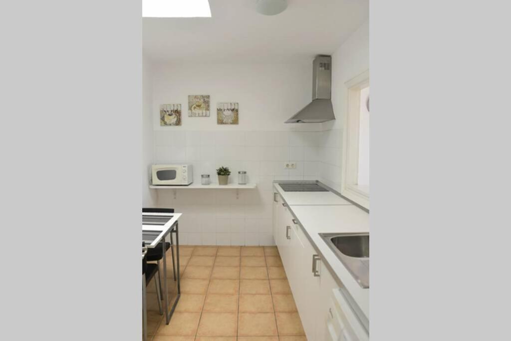 Apartamento Brisa Apartment ปูแอร์โตเดลคาร์เมน ภายนอก รูปภาพ